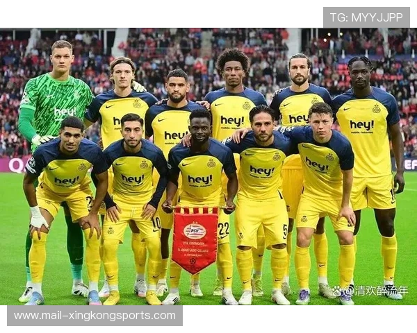 小组赛首轮爆冷，黑马球队登上头条，黑马队伍